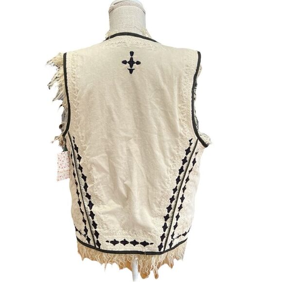 NWT Free People Boho Embroidered Faux Fur Vest in Almond Size XS - Picture 9 of 10